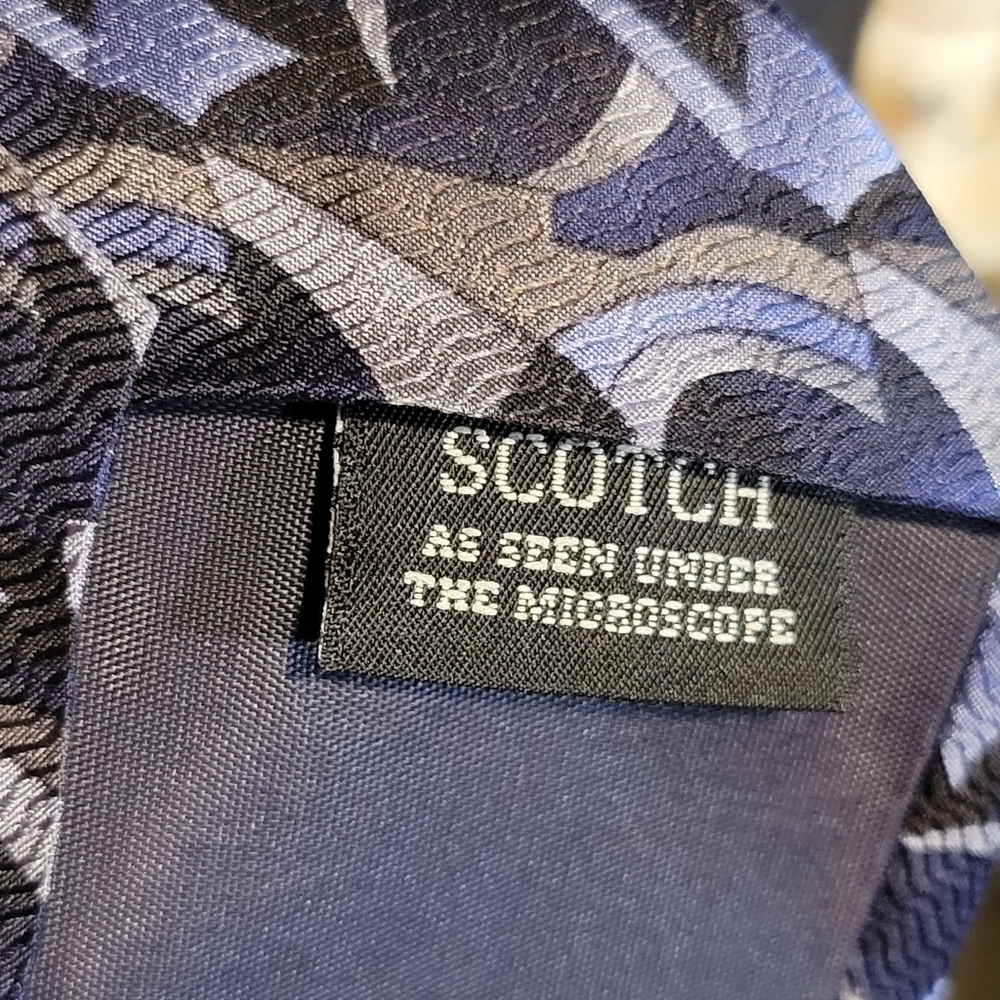Cocktail Collection 100% silk blue & gray men's tie - Picture 4 of 5
